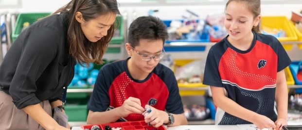 Hands on STEM learning in the Innovation Center at Stamford HK