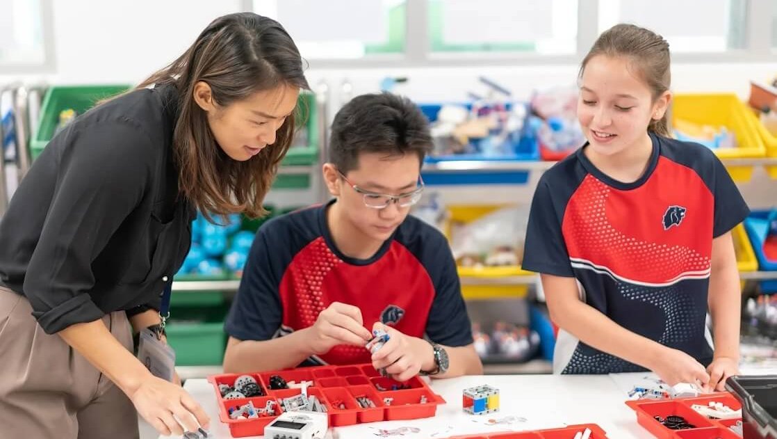 Innovation Center robotics project at Stamford American HK