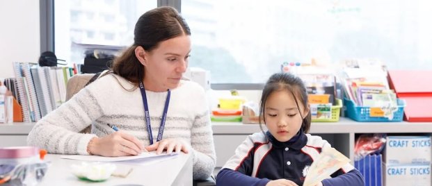Elementary teaching providing EAL support at Stamford American HK